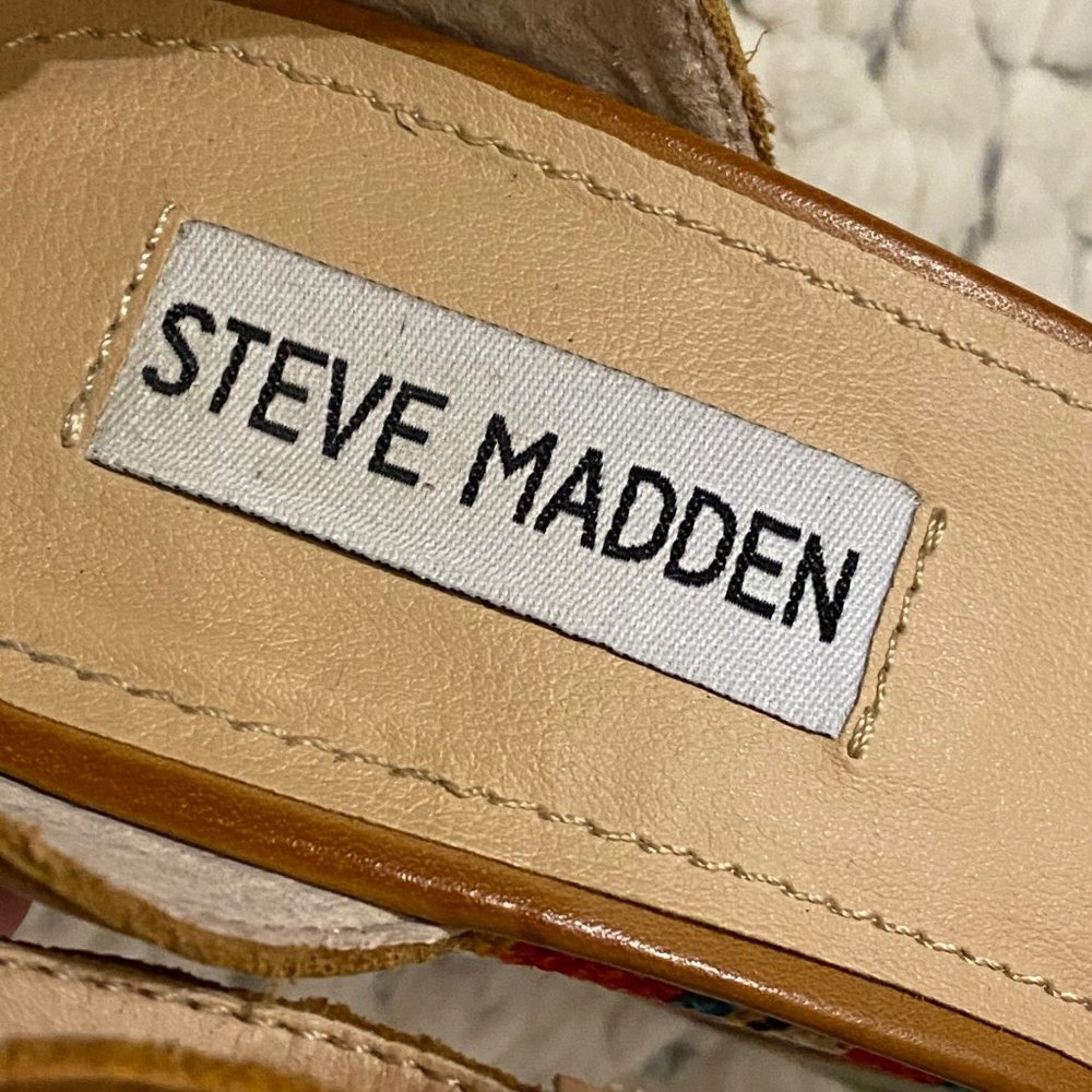 Steve Madden Pucci Wedges Mod T-Strap Sandals 7.5 - image 3